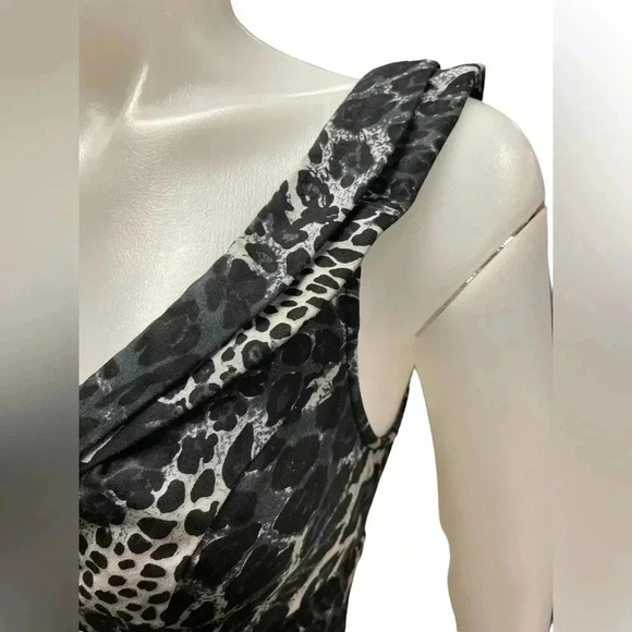 Guess Los Angeles Stretch Mini Animal Print Sleeveless Dress Size Small - Picture 3 of 11